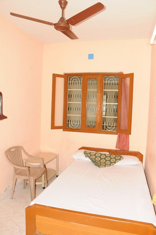 Arunachala Ramana Home ติรุวันนามาลัย ภายนอก รูปภาพ